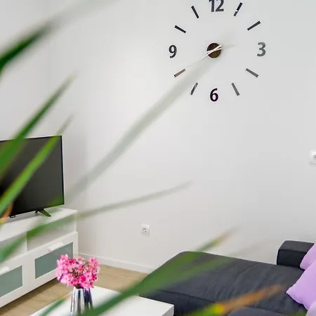 Sunny Days Apartment Milna (Brac)